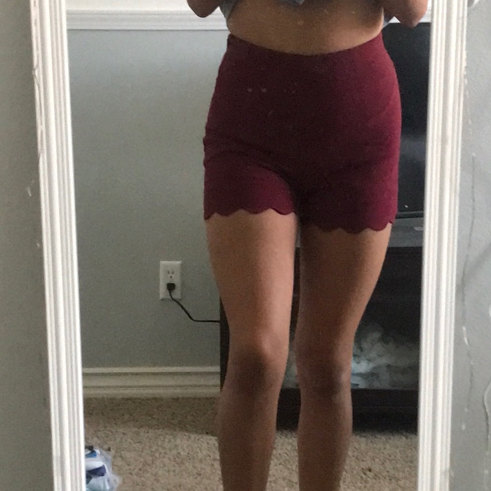 Maroon Scalloped Shorts